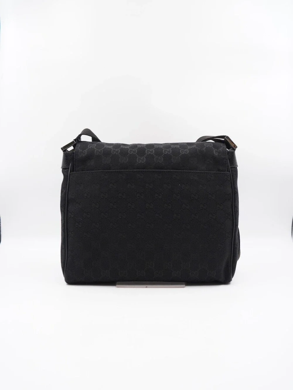CL41 💕 Gucci GG Monogram Canvas Flap Messenger Bag